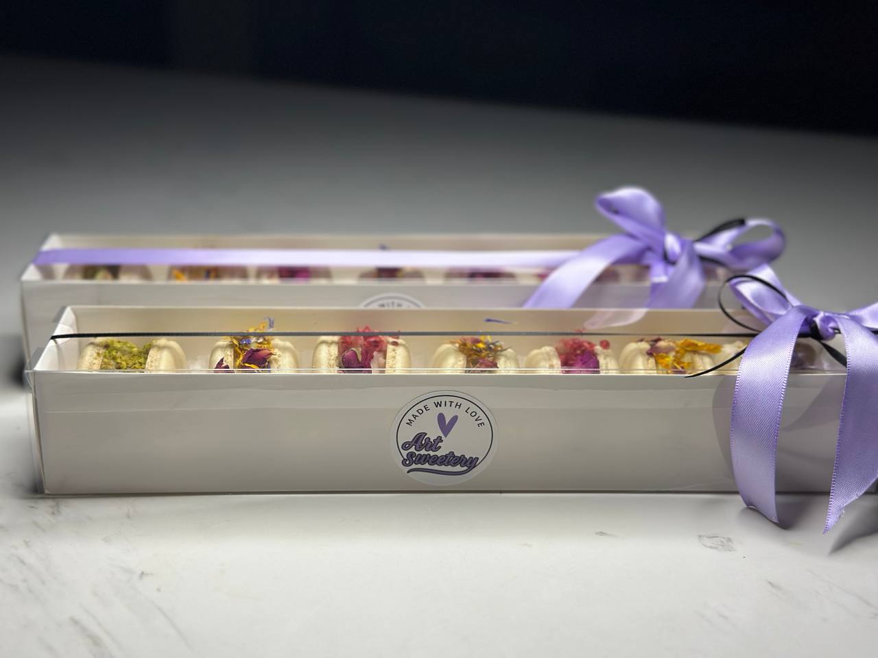 Macarons collection box (14-pc,....oz)