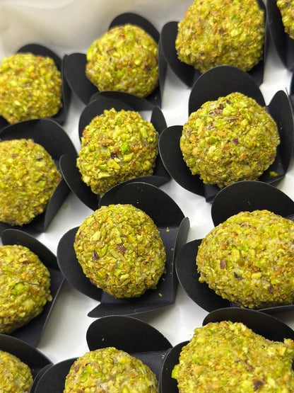 Exclusive Truffle Box (6-pc, ...oz)